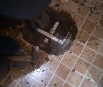 三元卫生间漏水维修公司为您分享下卫生间渗水如何处理及注意事项