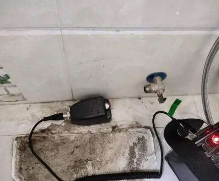 三元屋顶漏水维修公司分享下卫生间漏水的危害及解决方法